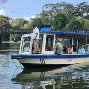 Costa Rica Tours.  Puerto Limón & Puntarenas