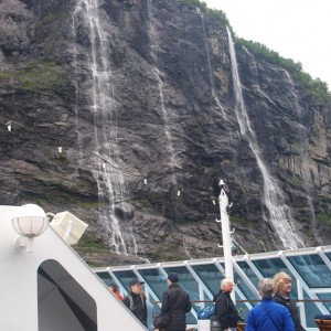 Seven Sisters Waterfall