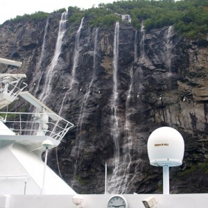 Seven Sisters Waterfall