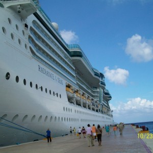 Pier_at_Cozumel