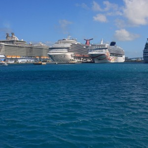 Ships in Nassau