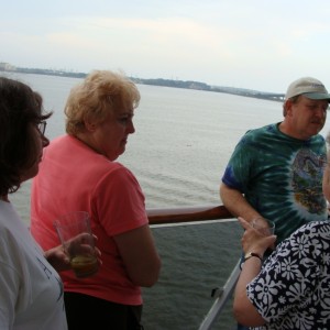 Suer, Evie (gram), Warren, & Judi