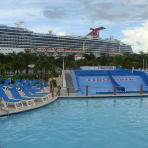 Grand Turk - Flowrider & Carnival Pride