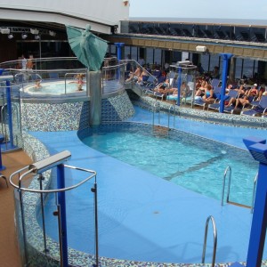 Venus Pool - Deck 9 Midship