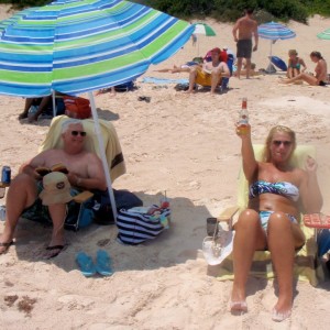 Bethy Toasts the Pink Sands