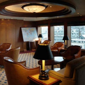 Admirals Lounge