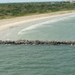 Sailing past the jetty