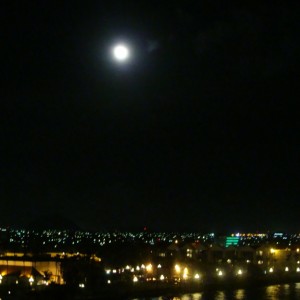 Nightime sailaway from Aruba