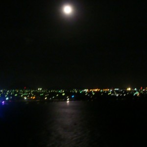 Nightime sailaway from Aruba