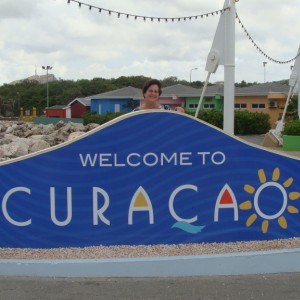 Patti & Curacao sign