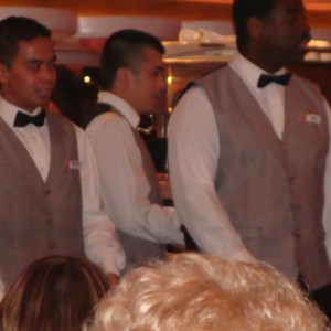 Waiters singing "That's Amore"