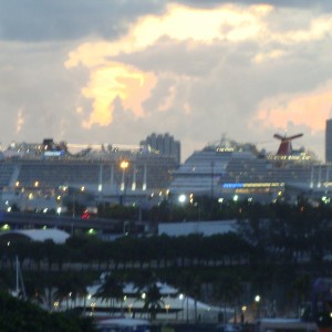 Carnival Breeze arrives back in Miami