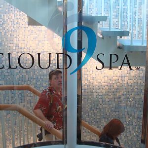 Cloud 9 Spa elevator