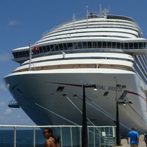 Carnival Breeze