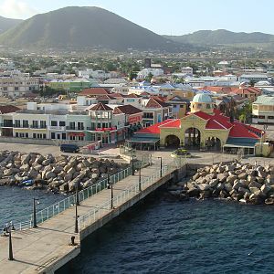 The Breeze pushes away from the pier