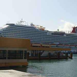 Carnival Breeze docked in San Juan