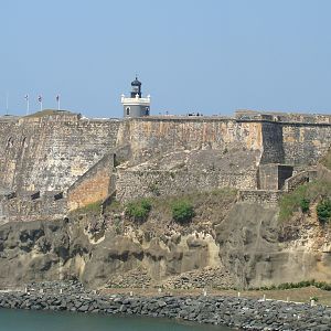 Sailing past El Morro