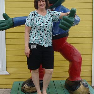 Patti & Senor Frog