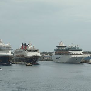 Leaving Nassau harbor