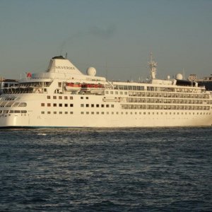 CRUISE SHIPS  (46).jpg