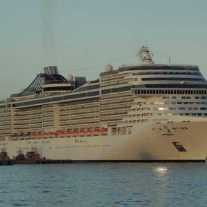 CRUISE SHIPS  (60).jpg