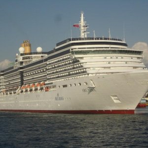 CRUISE SHIPS  (71).jpg