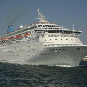 CRUISE SHIPS  (90).jpg