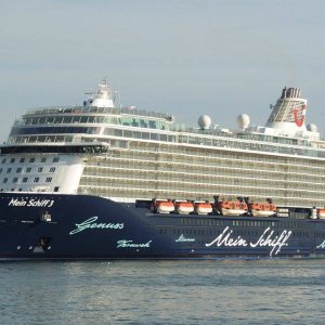 CRUISE SHIPS  (144).jpg