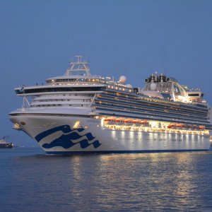 CRUISE SHIPS  (181).jpg