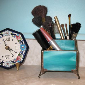 brush holder