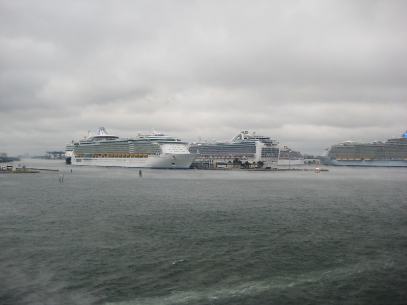 014 Ships in Port Everglades