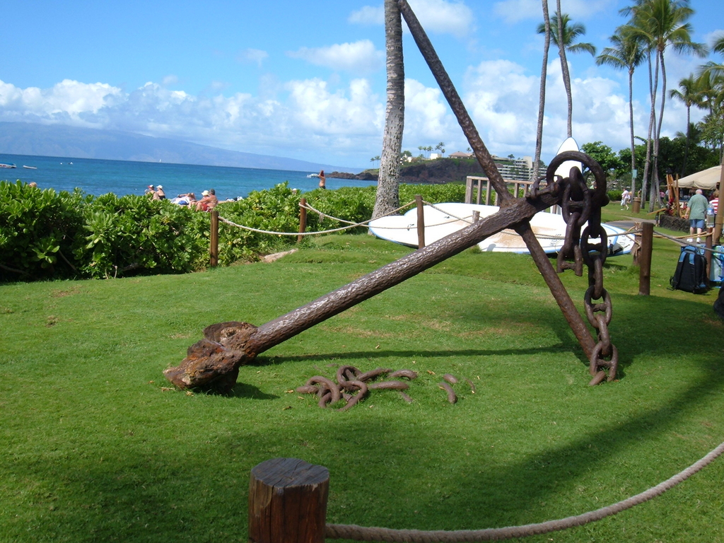 Anchor, Walkway behind Ka'anapali