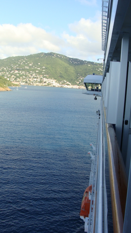 Approaching St.Thomas