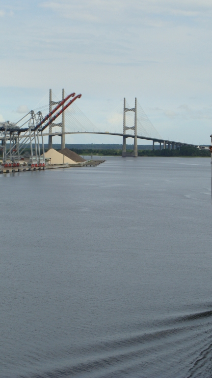 Approaching the Dames Point bridge