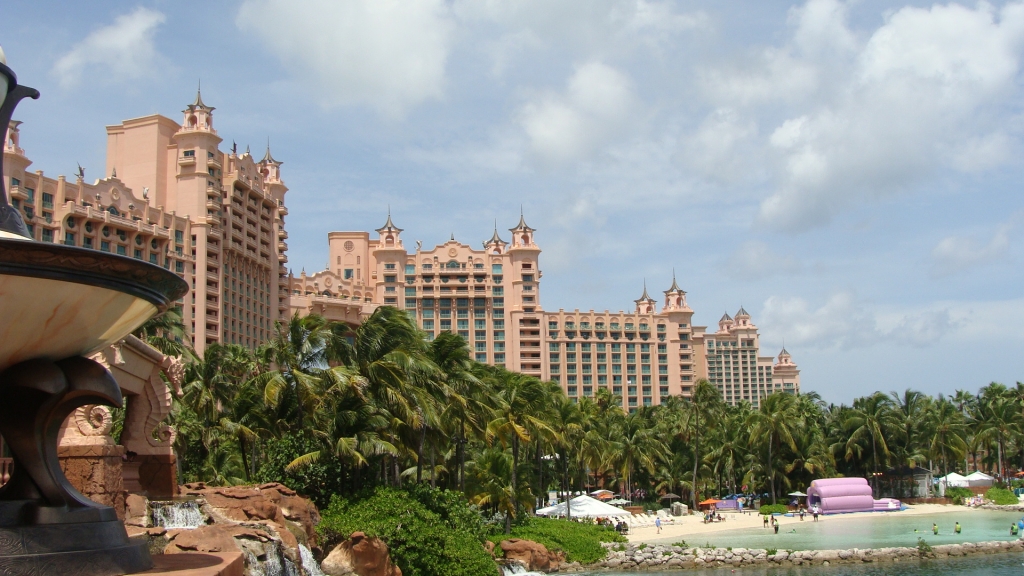 Atlantis Waterpark Lagoon View