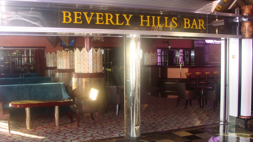 Berverly Hills Bar