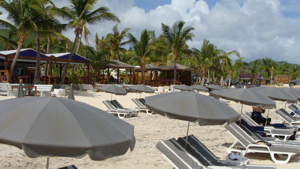 Bikini Beach Bar & Restaurant