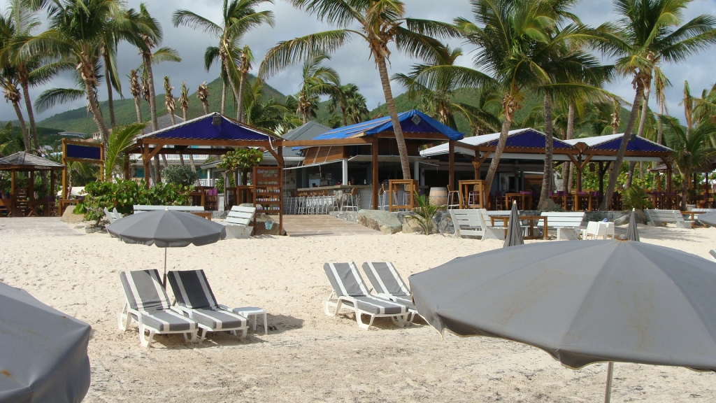 Bikini Beach Bar & Restaurant