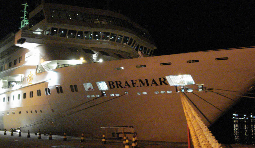 Braemar at night