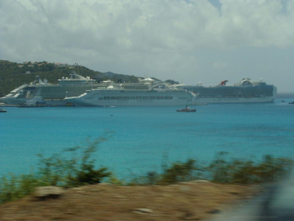 Busy day in St.Maarten