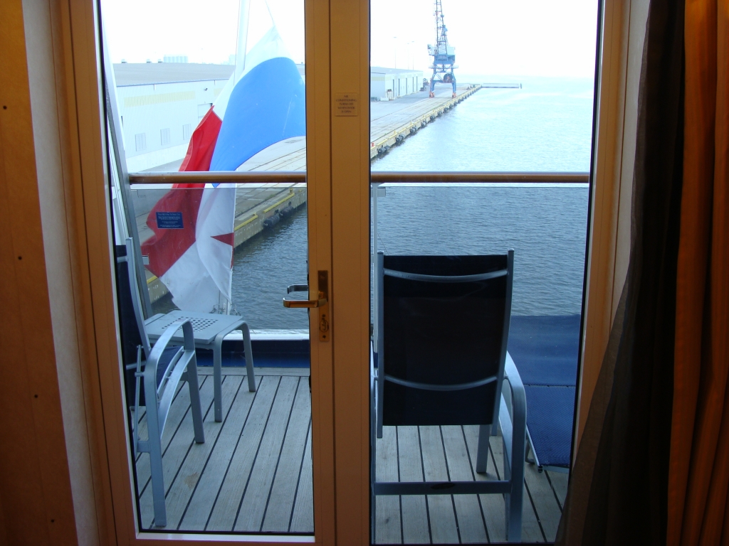 Cabin 4232 - Aft Balcony