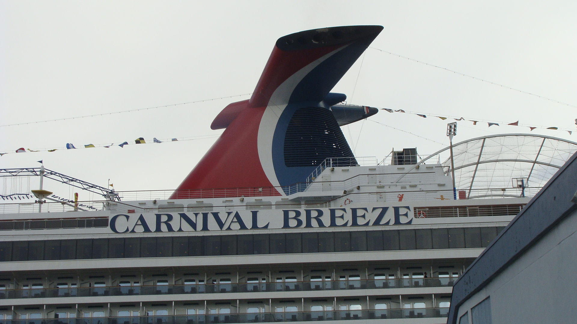 Carnival Breeze in Miami