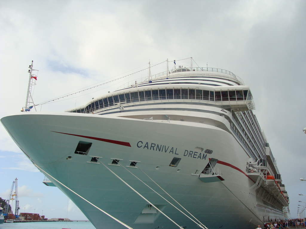 Carnival Dream in St.Maarten