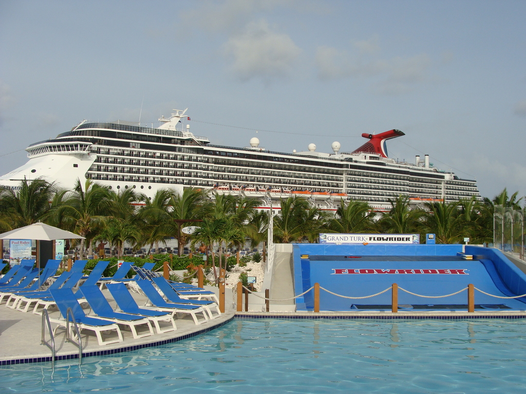 Carnival Miracle & Flowrider