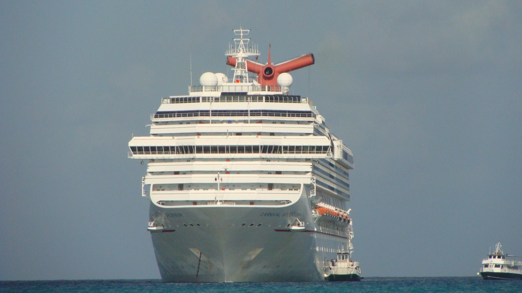 Carnival Splendor at HMC