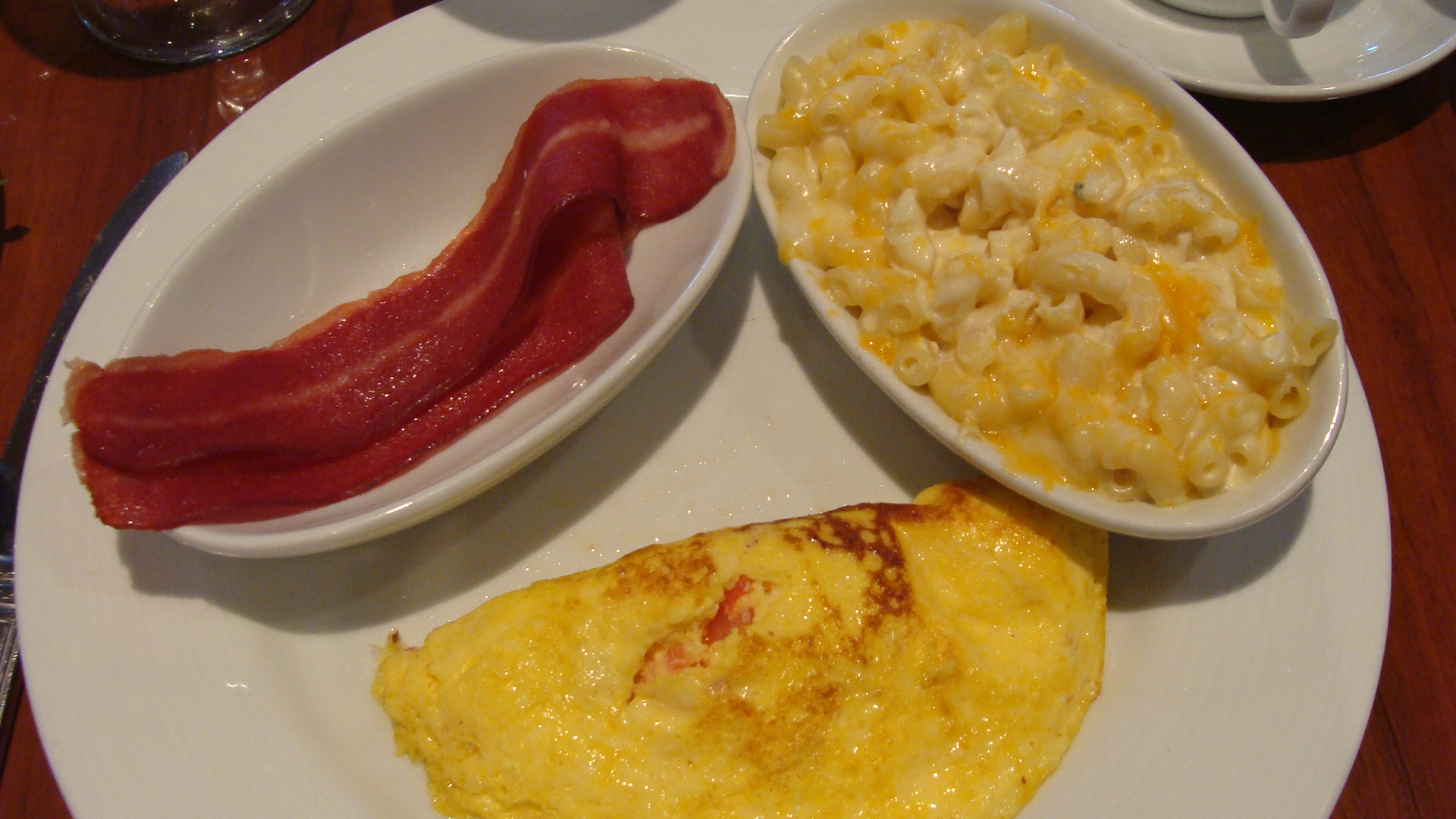 Cheese omelet, mac & Cheese, and turkey bacon