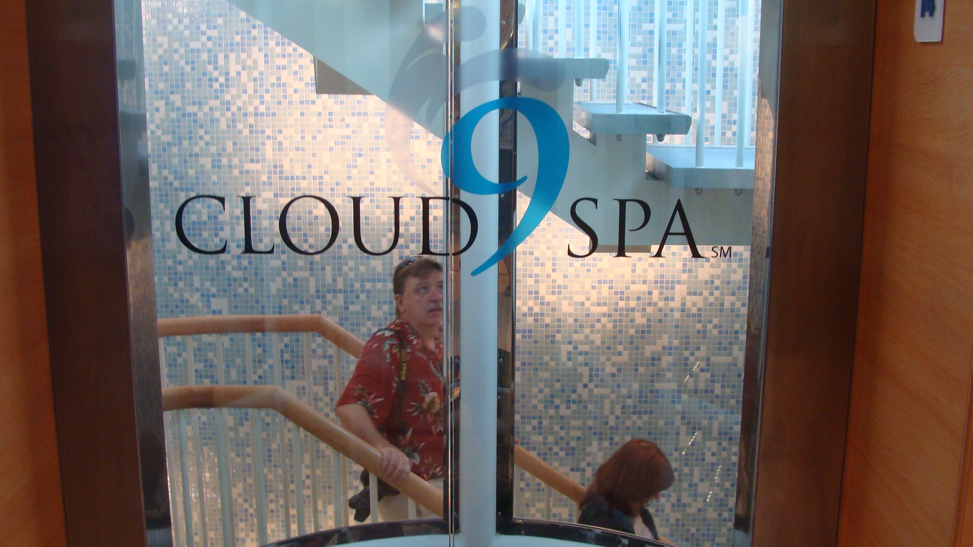 Cloud 9 Spa elevator