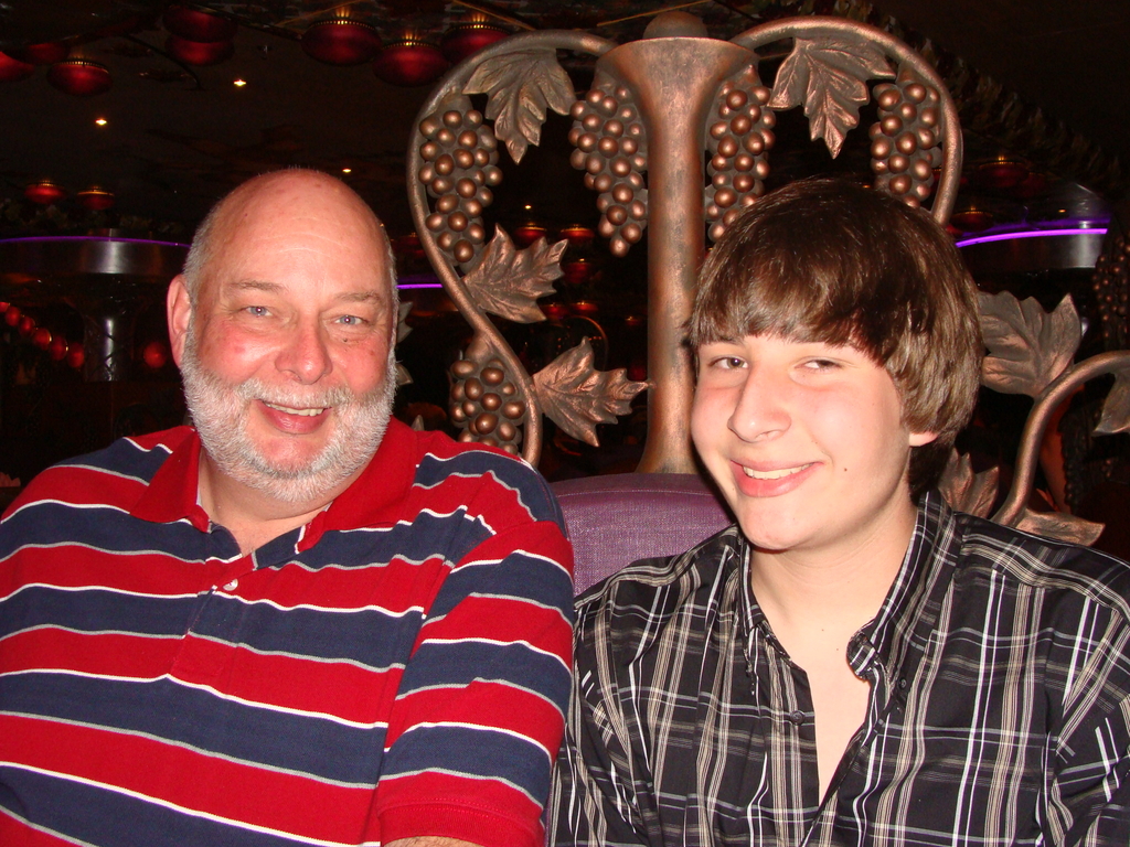 Dad & Kevin at dinner