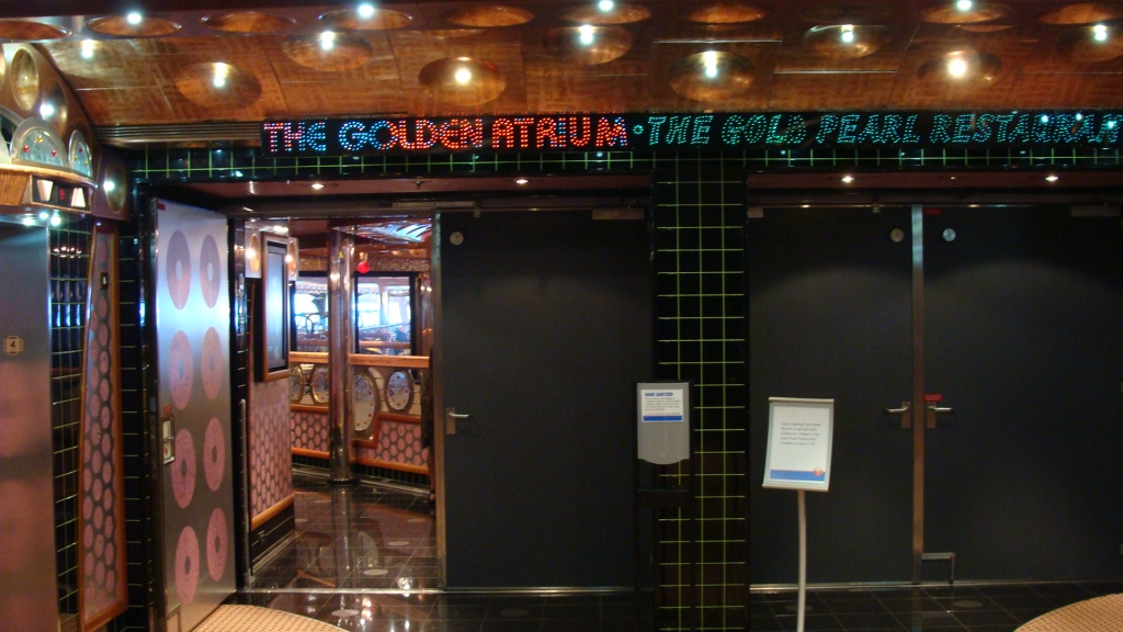 Deck 4 Entrance to the Gold Pearl Resaurant