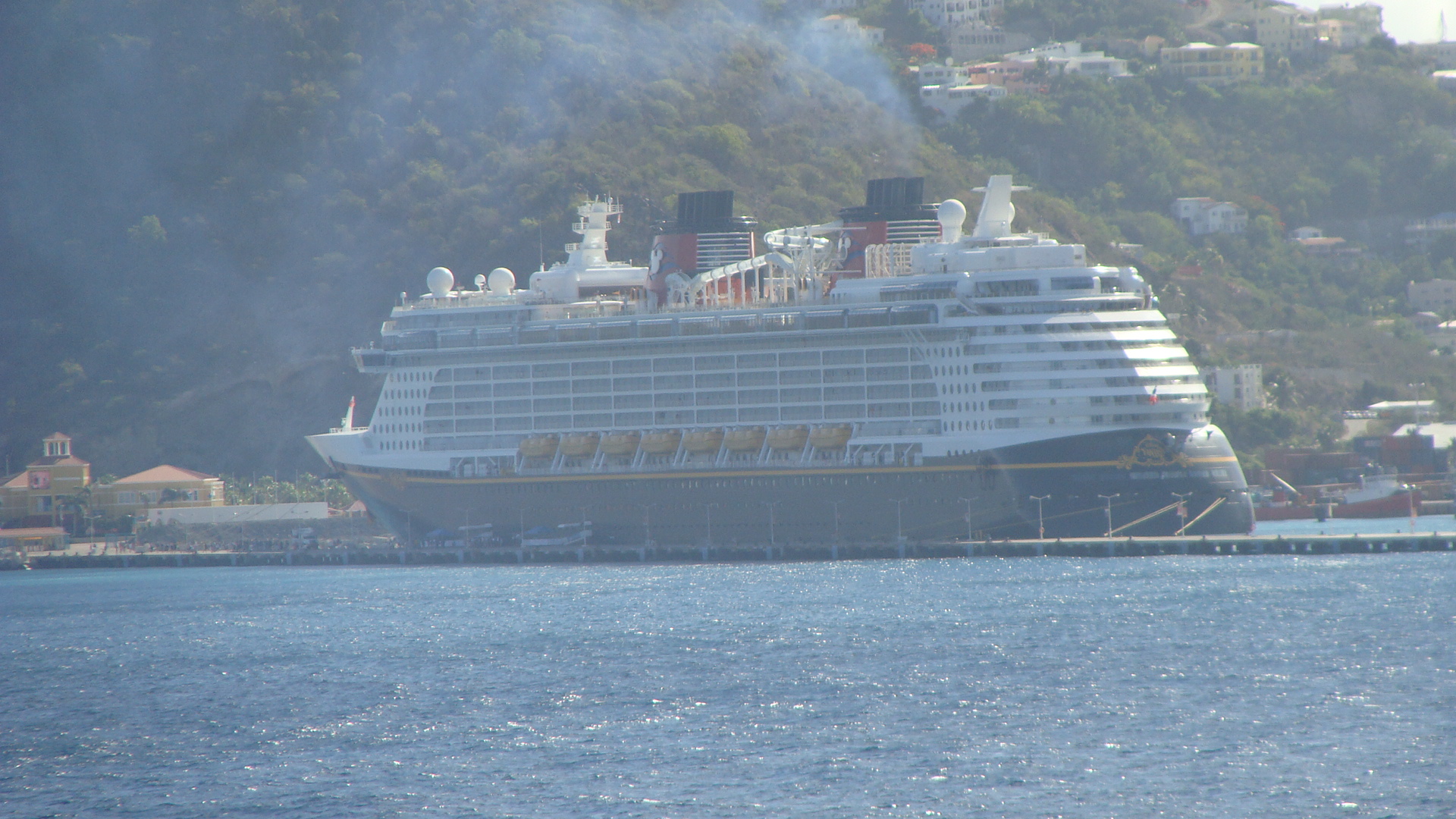 Disney Fantasy docked in Phillipsburg